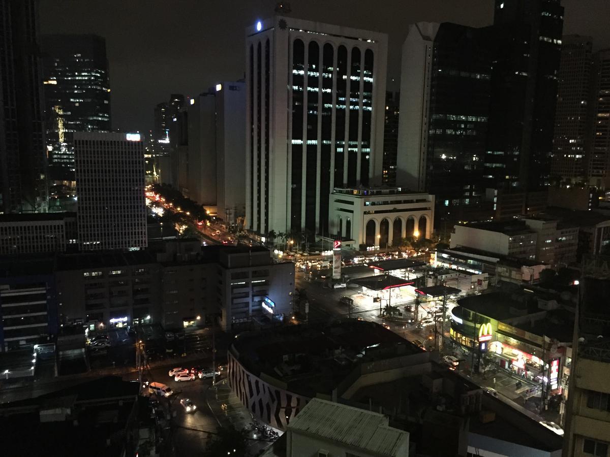 Dragonlink Suites @ Bel-Air Soho Makati City Екстер'єр фото